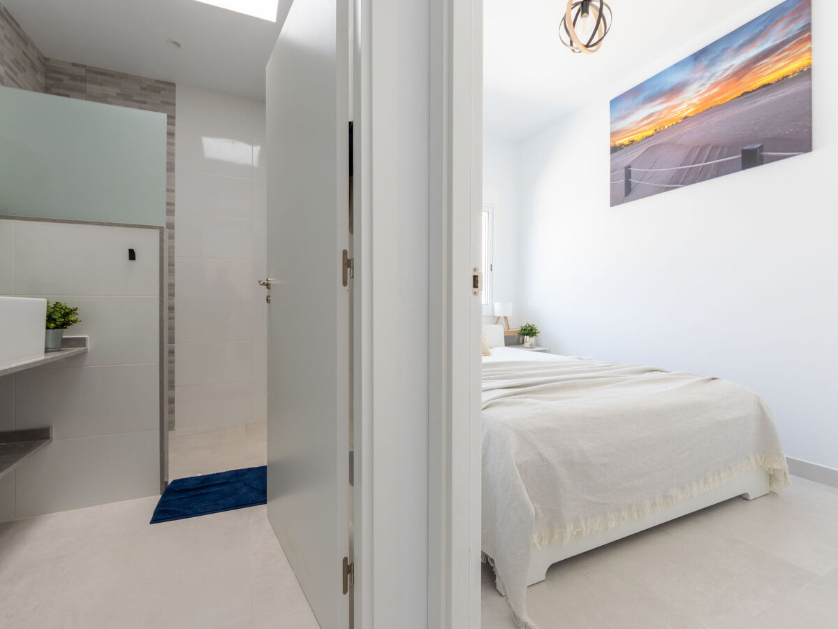 Alba, maison 3 chambres avec piscine à Deltebre - Photo 17