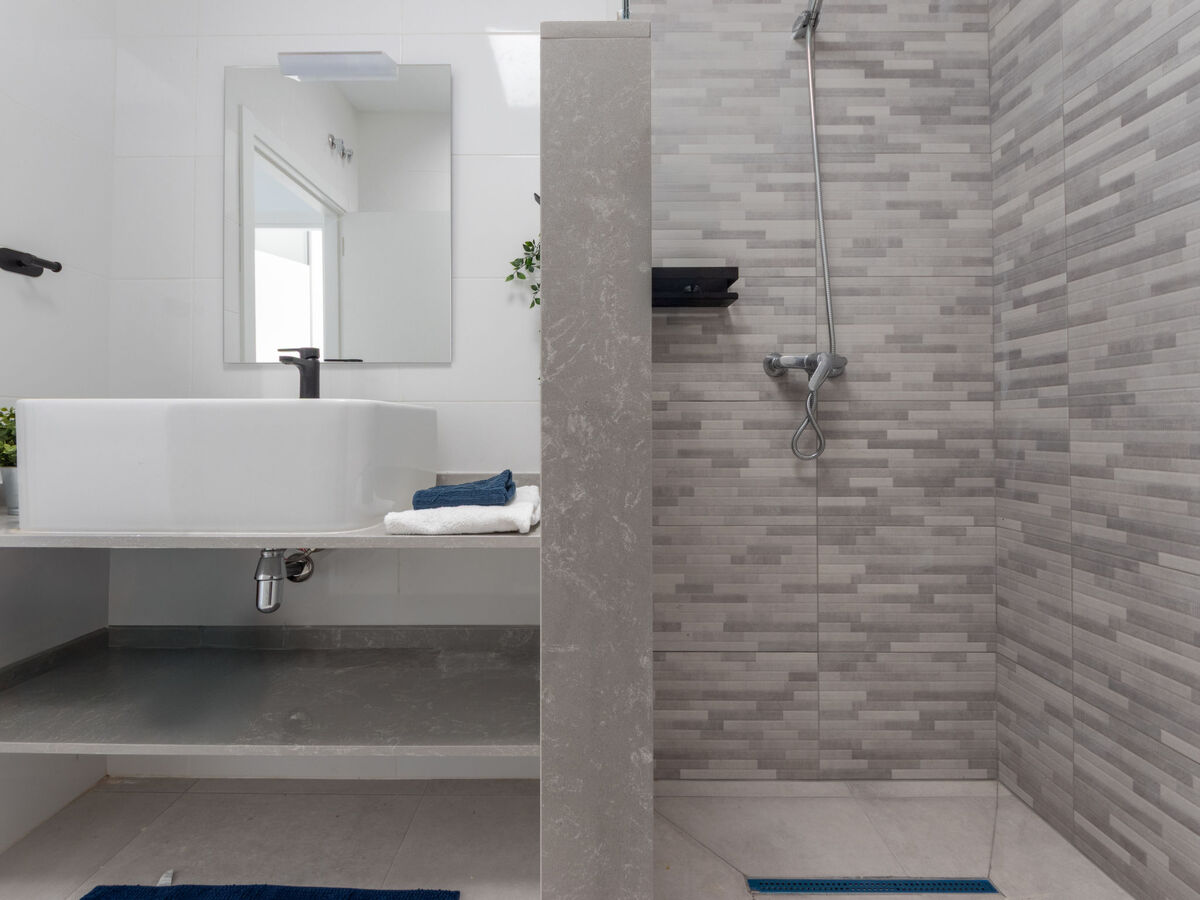 Alba, maison 3 chambres avec piscine à Deltebre - Photo 18