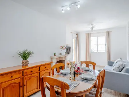 Appartement San Fernando 70m² avec terrasse à Oliva : photo 4
