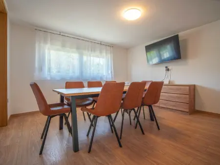 Maison Golub, 7 pers., spa et jardin à Duga Resa : photo 6