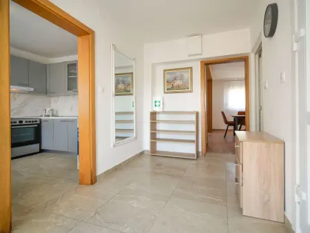 Maison Golub, 7 pers., spa et jardin à Duga Resa : photo 15