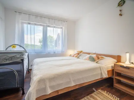 Maison Golub, 7 pers., spa et jardin à Duga Resa : photo 16