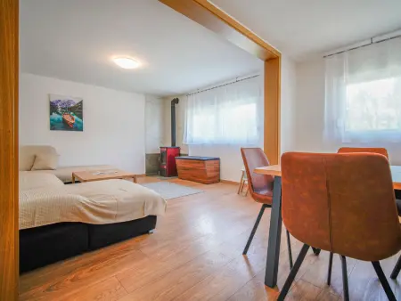 Maison Golub, 7 pers., spa et jardin à Duga Resa : photo 30