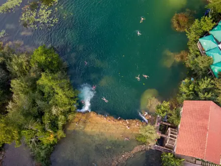 Maison Golub, 7 pers., spa et jardin à Duga Resa : photo 38