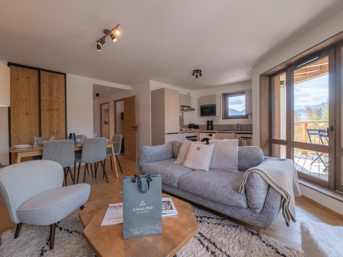 Appartement neuf 6 pers. à l'Alpe d'Huez, skis aux pieds - Photo 4