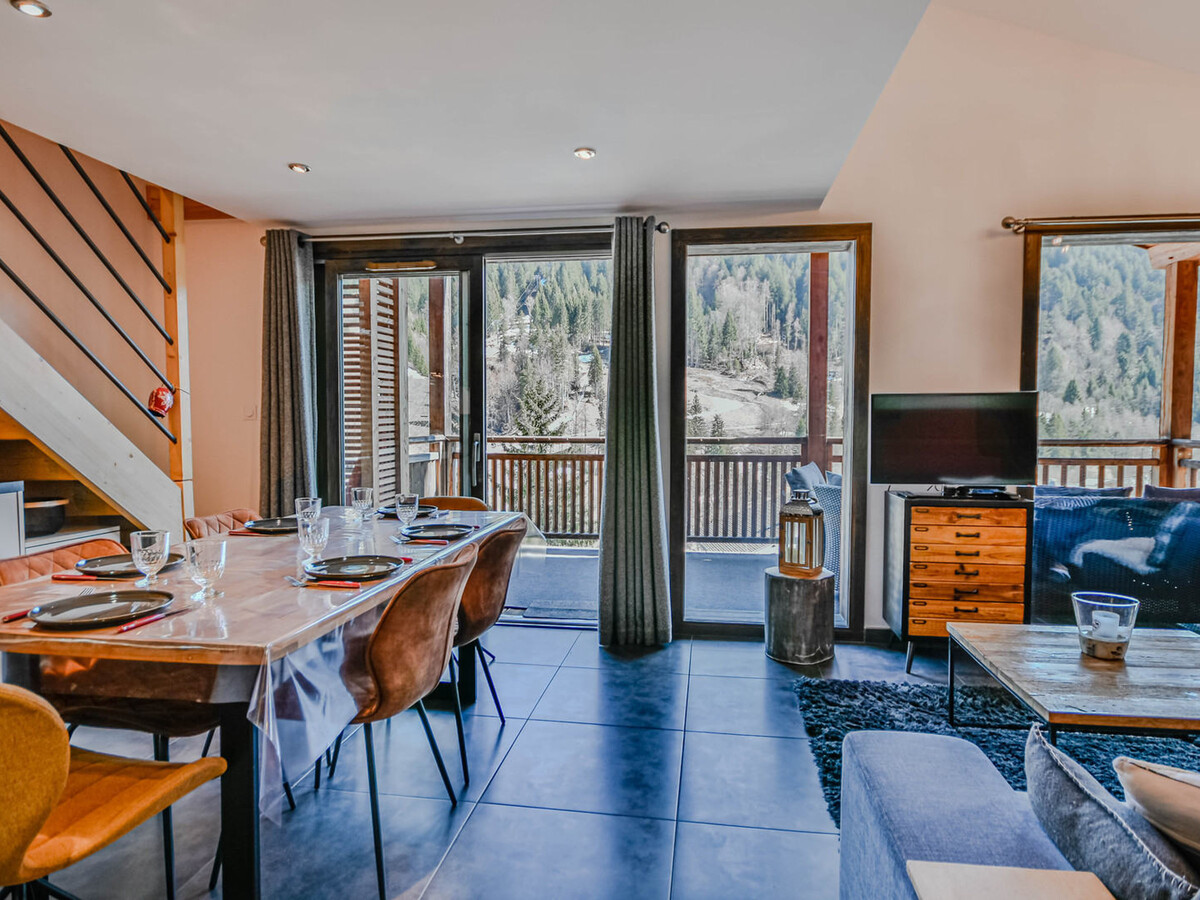 Appartement T4 aux Gets, vue pistes avec terrasse 14m² - Photo 4