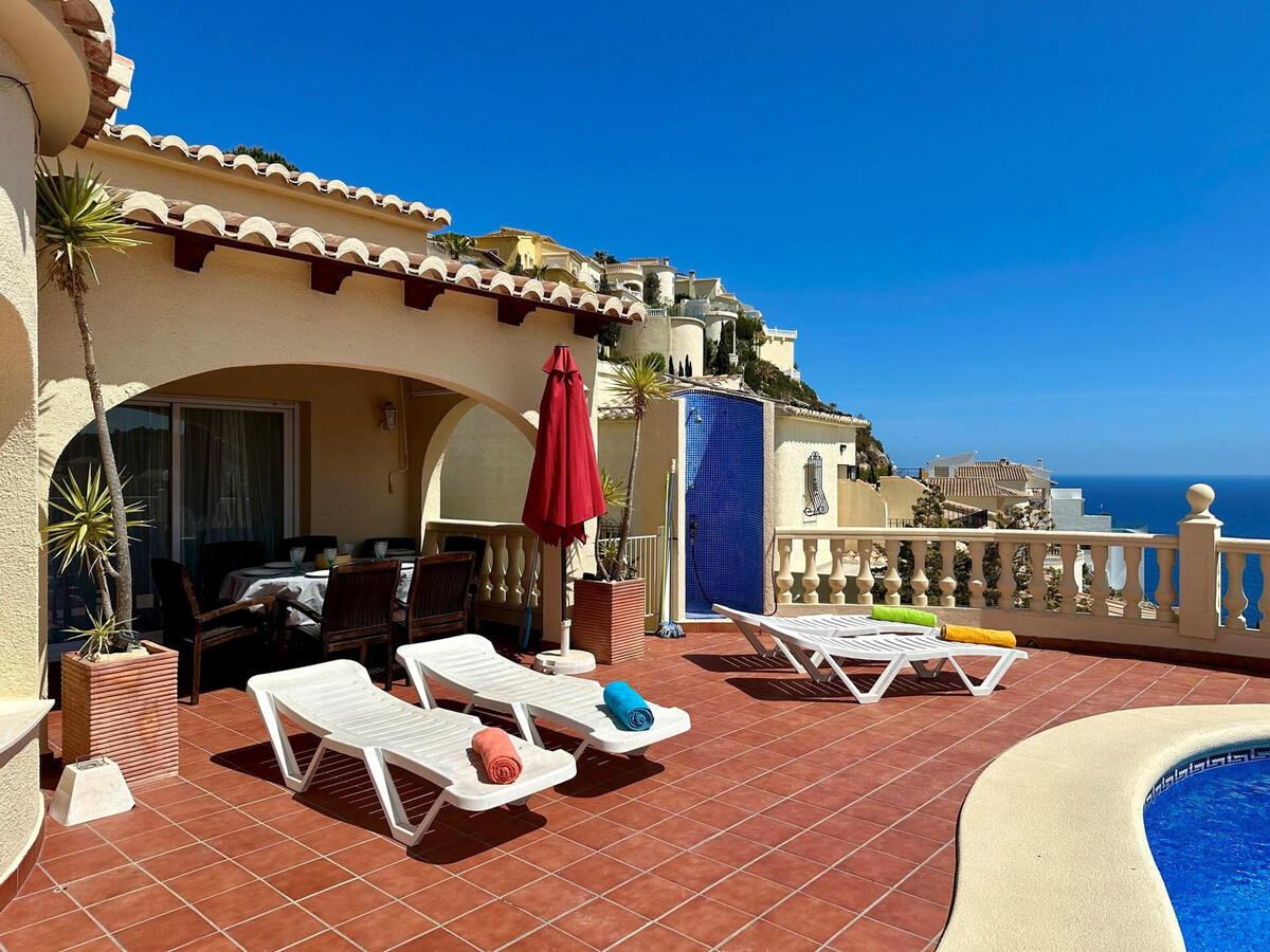 Villa 6 pers. piscine rein 8x4m, vue mer/montagnes - Photo 24