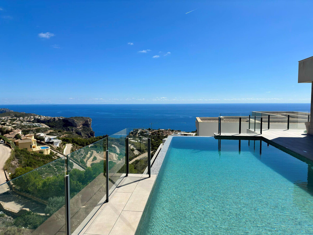 Villa moderne Benitachell, piscine privée 8x4m et vue mer - Photo 1