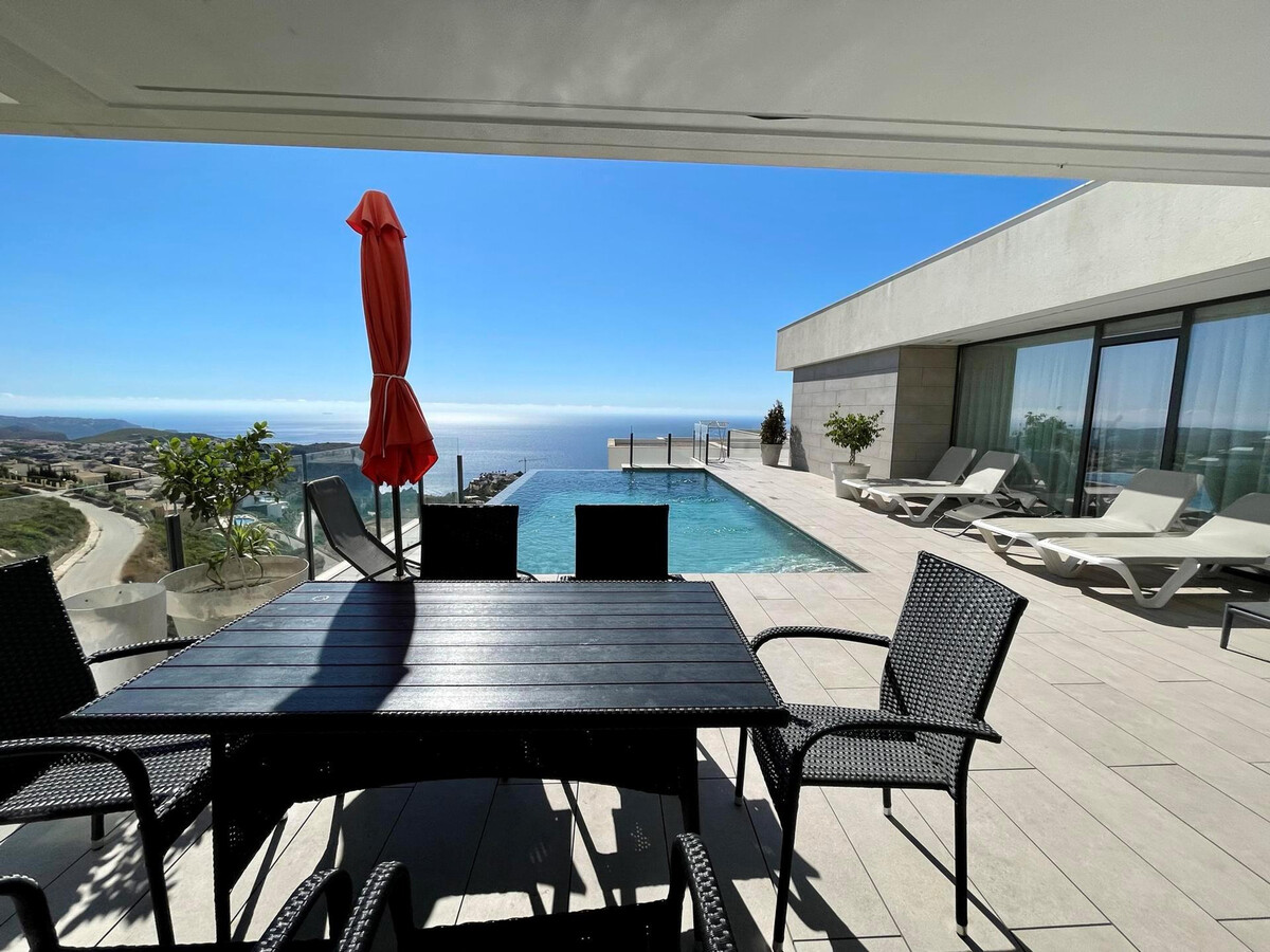 Villa moderne Benitachell, piscine privée 8x4m et vue mer - Photo 9
