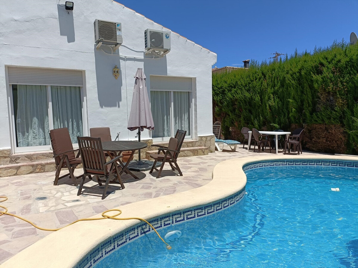 Villa moderne 4 pers. avec piscine privée à Denia - Photo 3