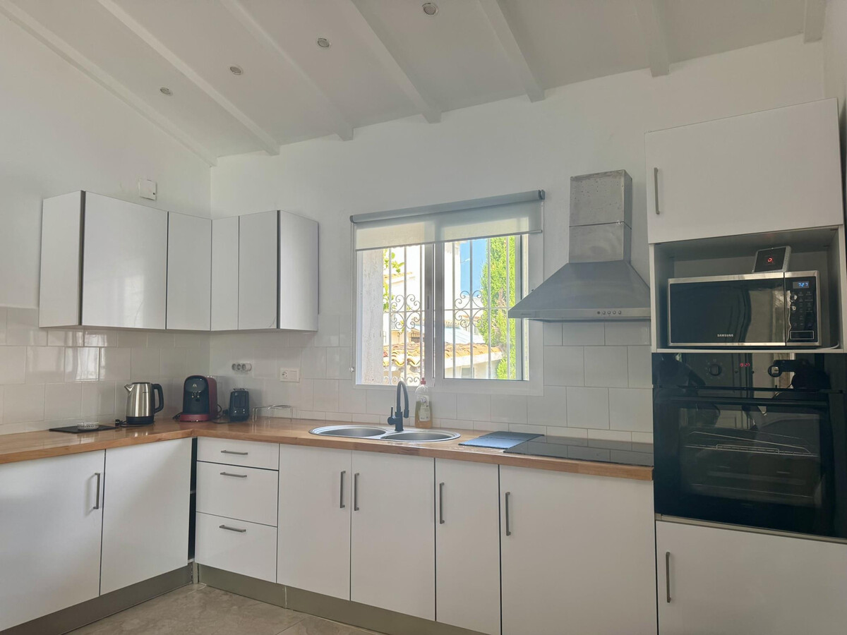 Villa moderne 4 pers. avec piscine privée à Denia - Photo 10