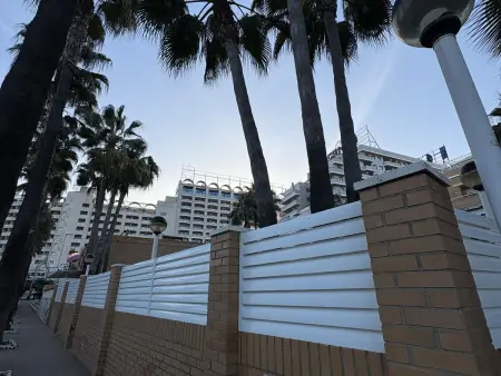 Location appartement à Oropesa del Mar, Appartement à Marina DOr avec piscine, parking, climatisation et animaux admis