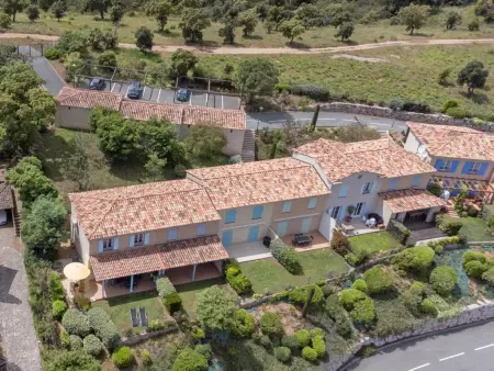 Maison Les Collines avec piscine partagée à Les Issambres : photo 4