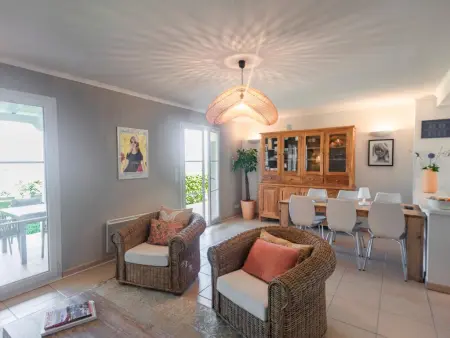 Maison Les Collines avec piscine partagée à Les Issambres : photo 14