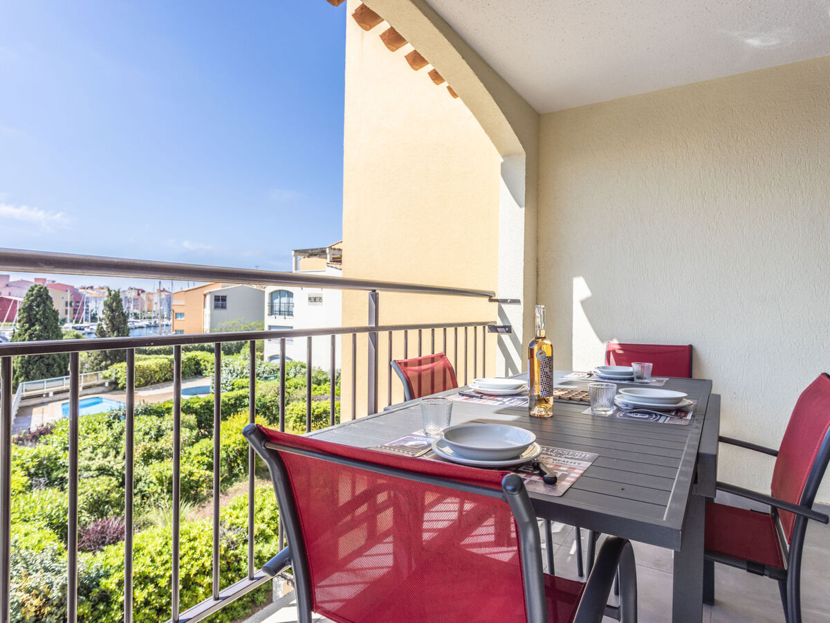 Apt Les Pêcheurs - Vue port, terrasse, piscine - Photo 2