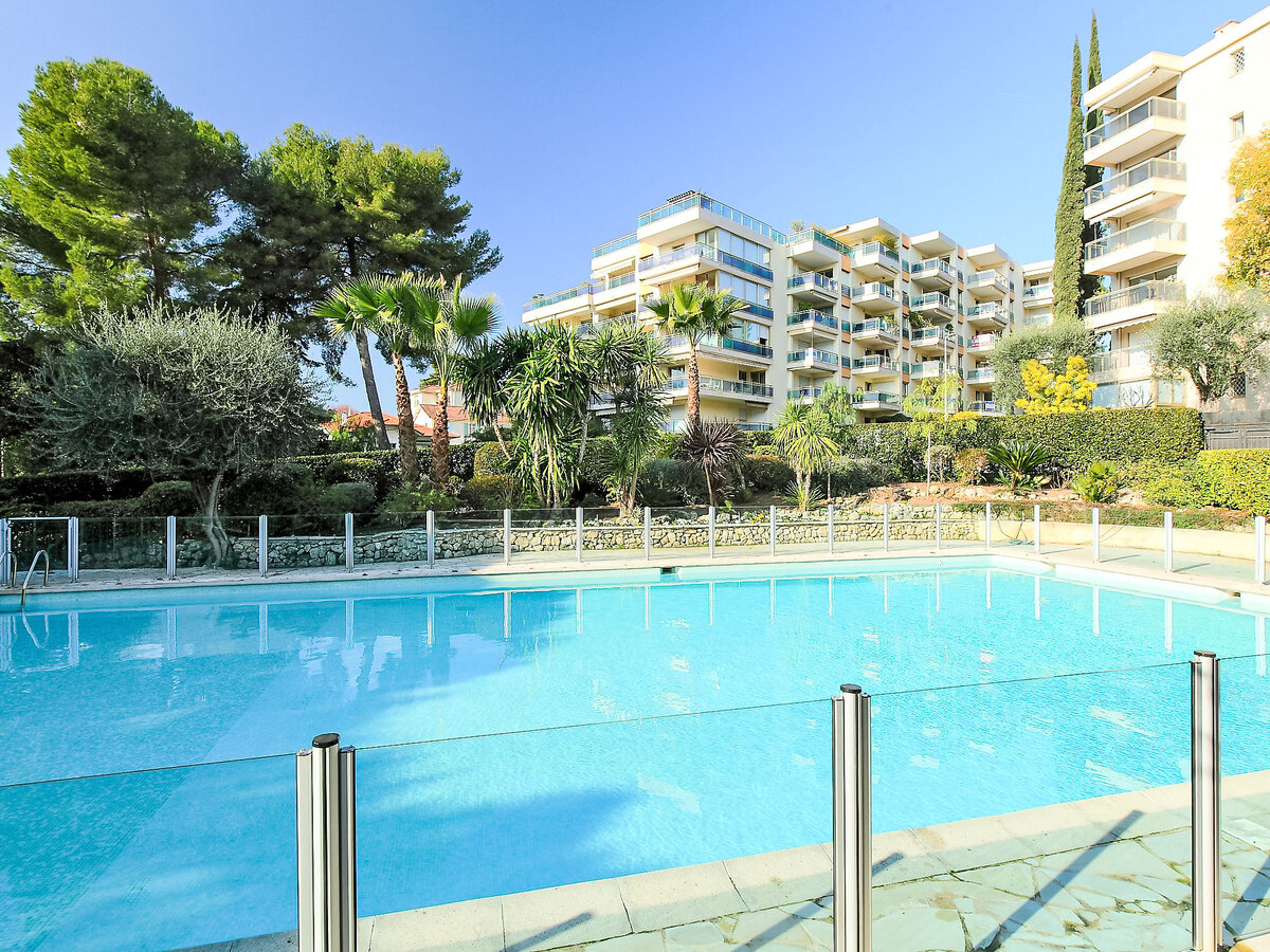 Le Floriana – Studio rénové avec terrasse à Cannes - Photo 14