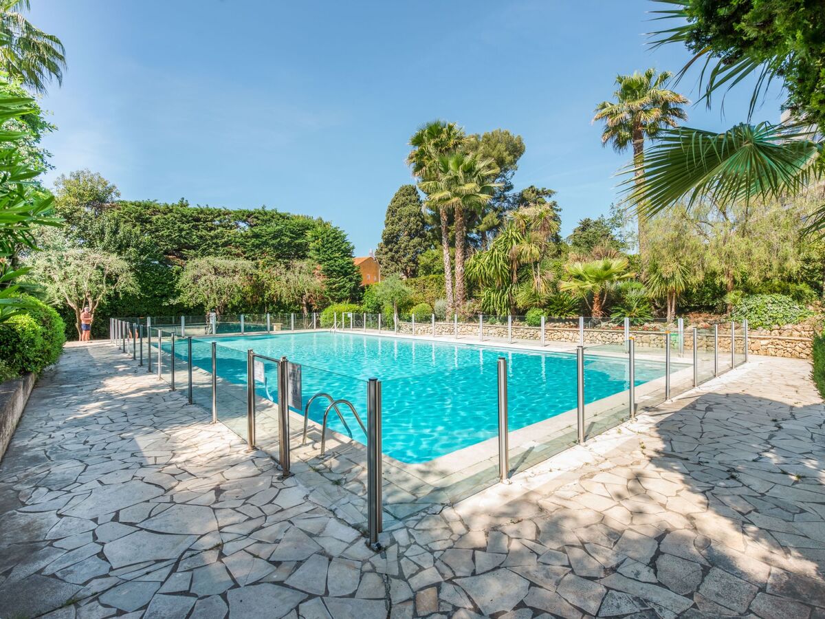 Le Floriana – Studio rénové avec terrasse à Cannes - Photo 17
