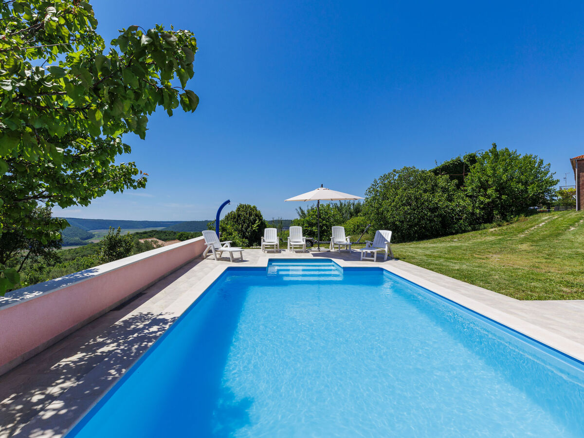 Villa Gabi, maison 3 chambres avec piscine privée à Buje - Photo 2