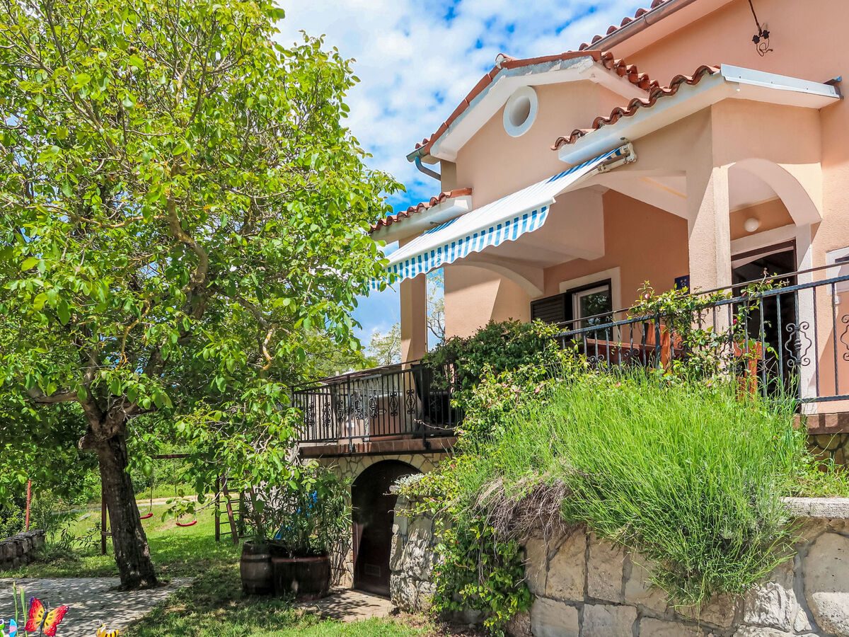Maison Marija à Labin : 3 chambres, jacuzzi et terrain - Photo 12