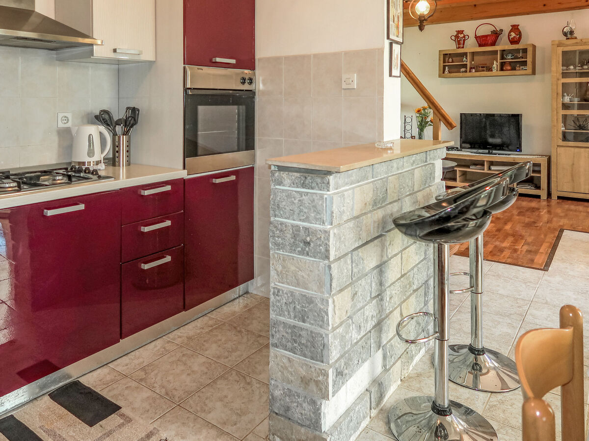Maison Marija à Labin : 3 chambres, jacuzzi et terrain - Photo 15