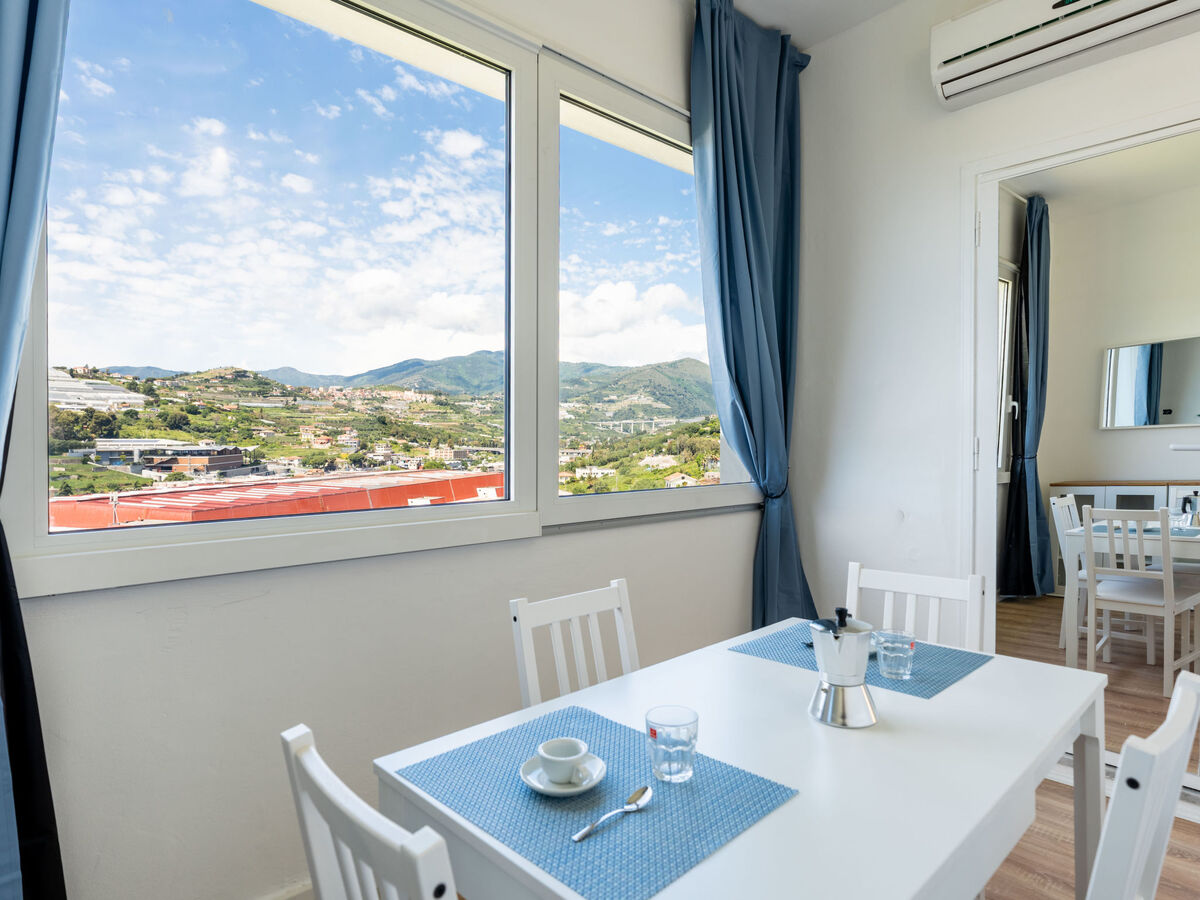 Appartement Calipso à 150 m de la plage, vue mer, Sanremo - Photo 1