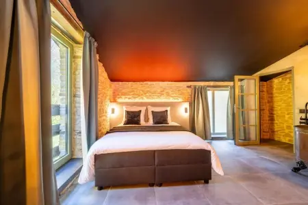 Le Castelain, maison avec sauna à Saint-Cécile : photo 3