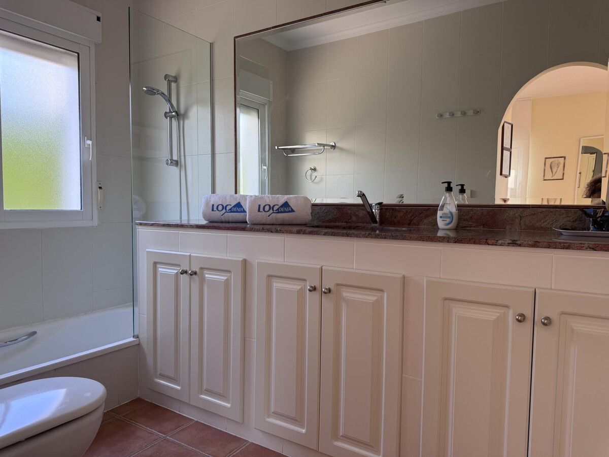 Villa 5 pers. avec piscine privée et vue montagnes - Photo 18