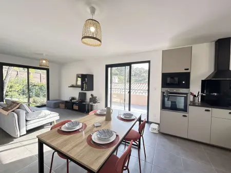 Maison neuve 3 pièces avec terrasse à Grimaud, Maison 4 personnes à Grimaud - Photo 1