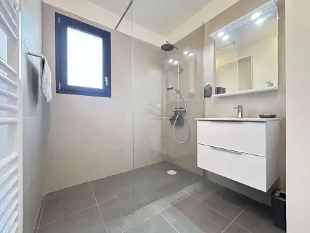 Maison neuve 3 pièces avec terrasse à Grimaud, Maison 4 personnes à Grimaud - Photo 9