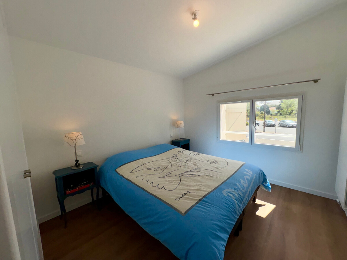 Maison 8 pers, 4 chambres, jardin clos à 5 min de plage - Photo 34