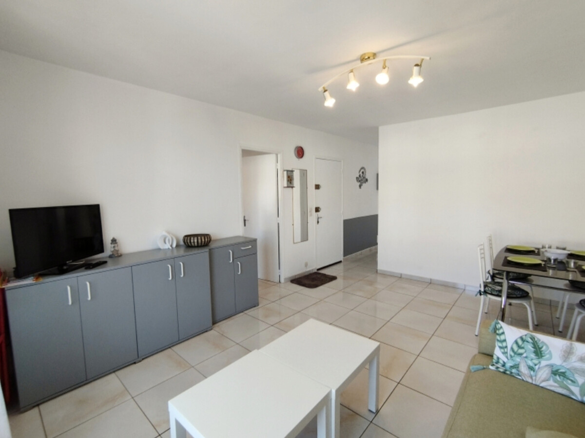 T3 49m² terrasse et parking à 100m de la plage - Photo 9