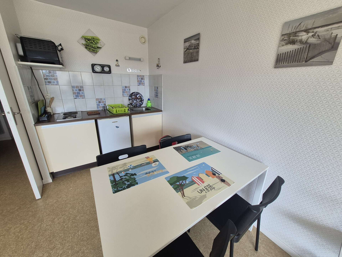 Appartement 4 pers. à 200m de la plage, parking privé - Photo 2