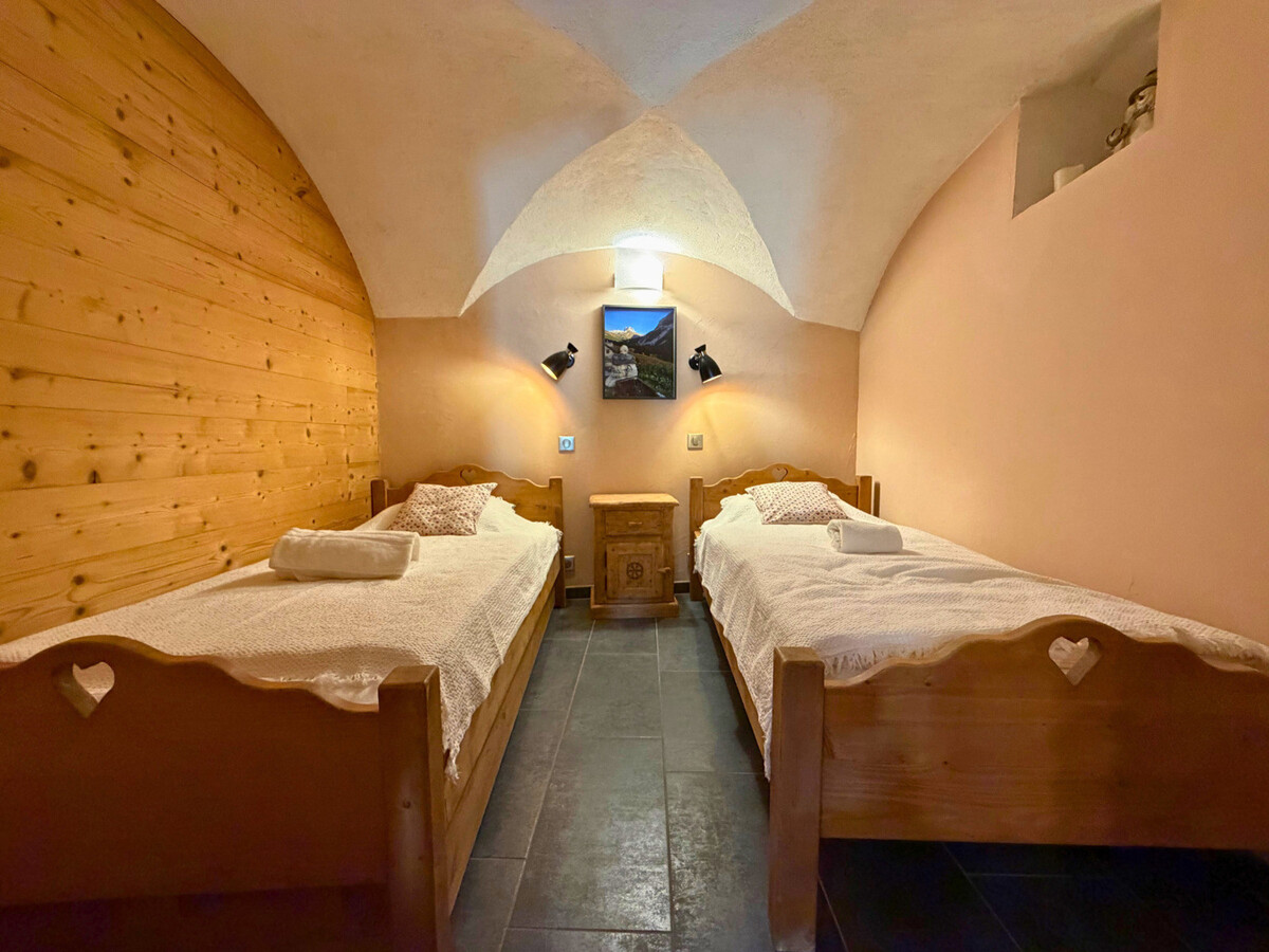 Ancienne écurie voûtée rénovée, 2 chambres, 4 pers - Photo 10