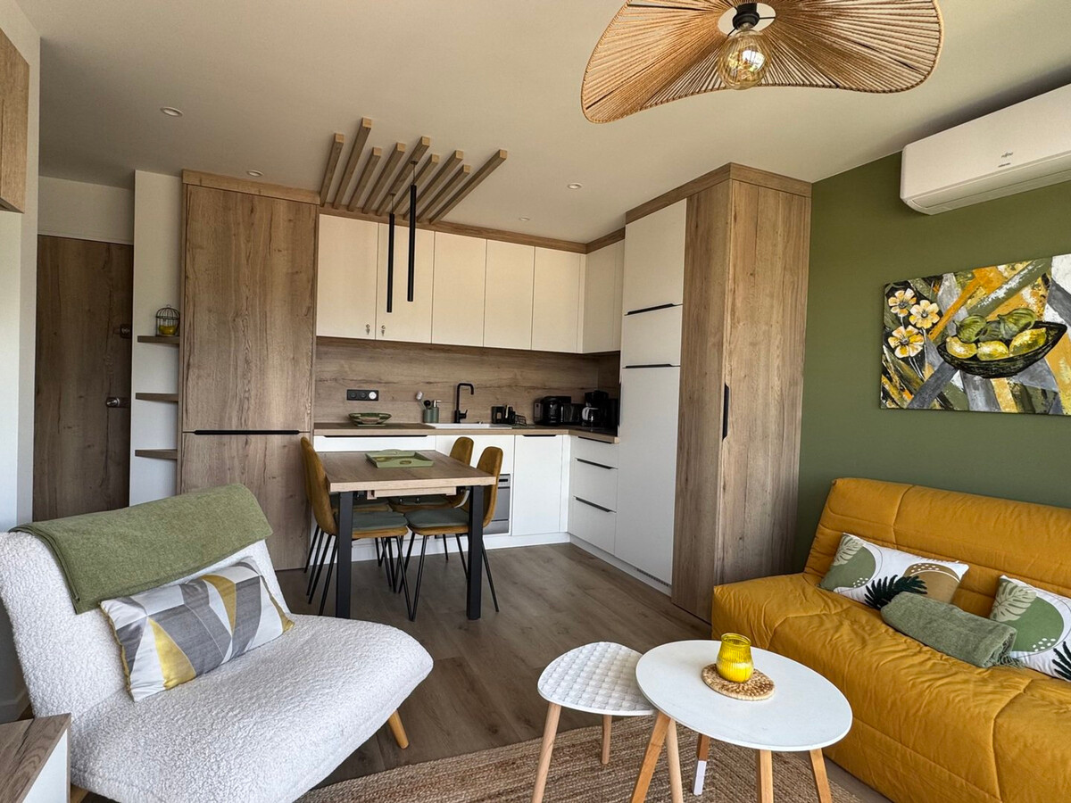 T2 rénové climatisé, balcon ouest, parking - Aix-les-Bains - Photo 1