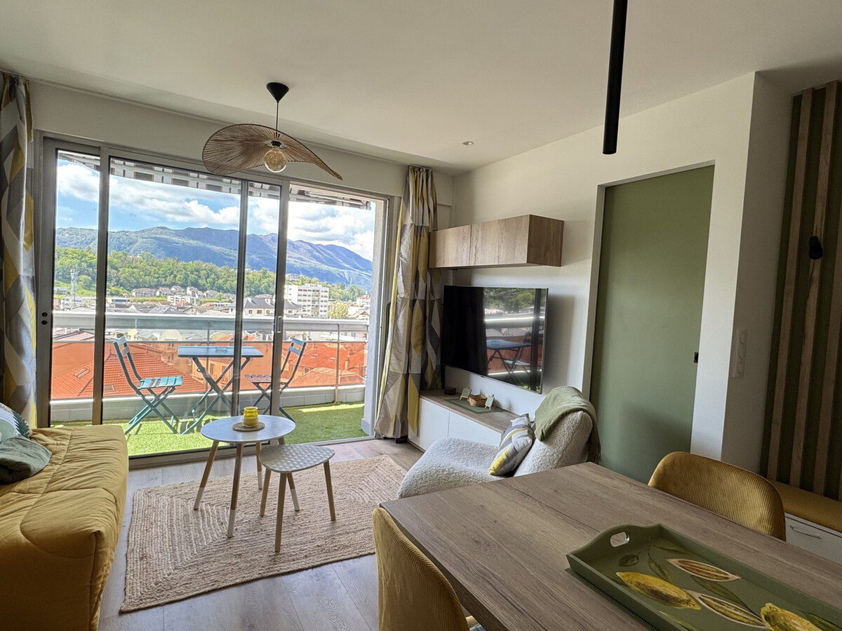 T2 rénové climatisé, balcon ouest, parking - Aix-les-Bains - Photo 2