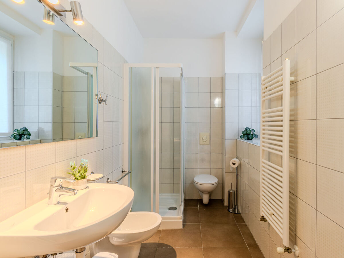 Tre Laghi – Appartement 75 m² rénové, terrasse vue montagnes - Photo 16