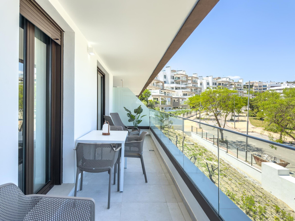 Appartement 2 chambres, piscine et terrasse à Estepona - Photo 12