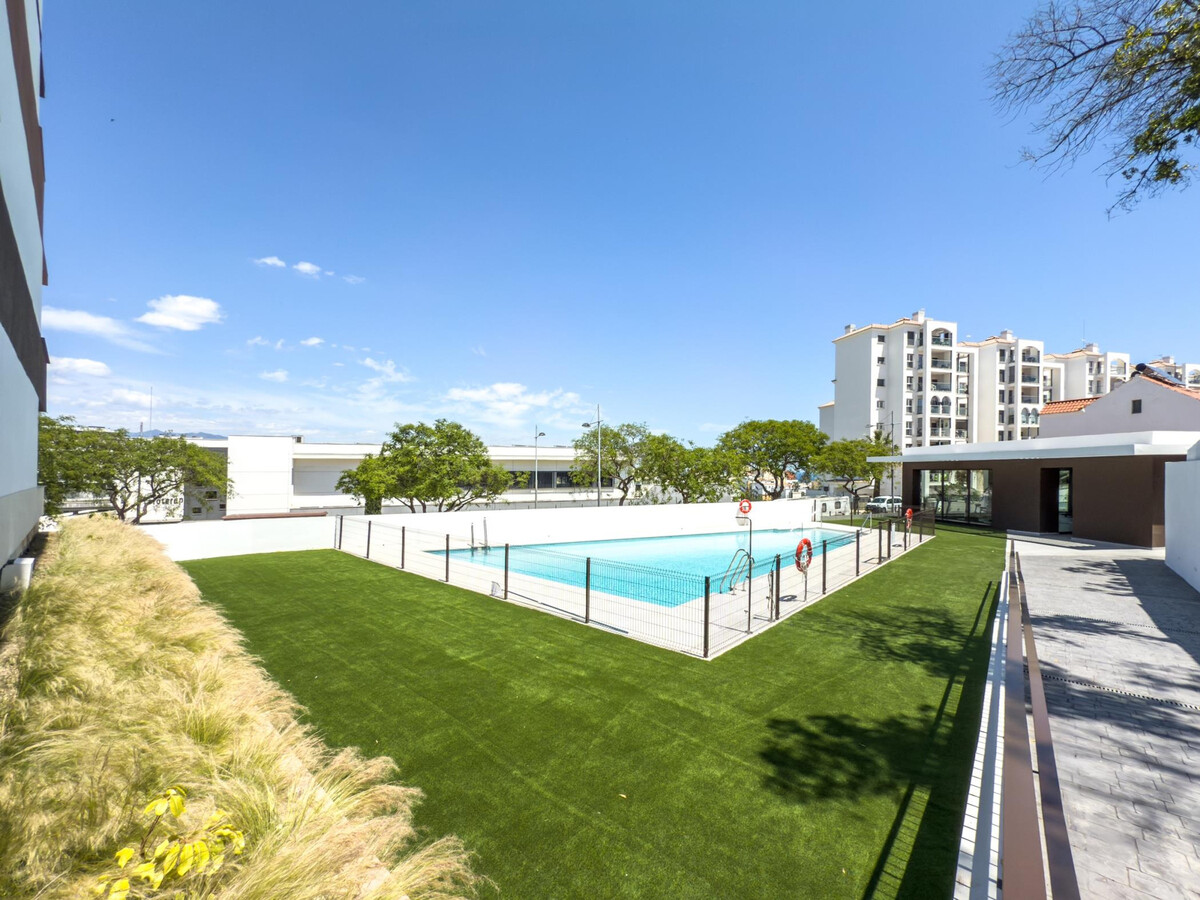 Appartement 2 chambres, piscine et terrasse à Estepona - Photo 15