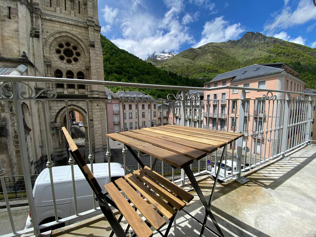 Appartement 75m² centre Cauterets, 3 chambres, terrasse montagne - Photo 5