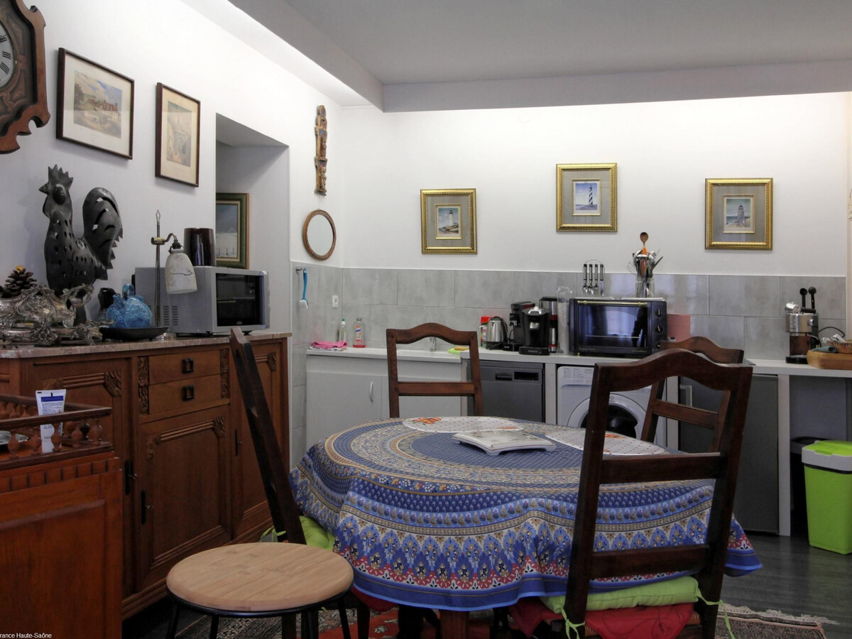 Gîte studio 40m² avec jardin à Mersuay - Photo 6