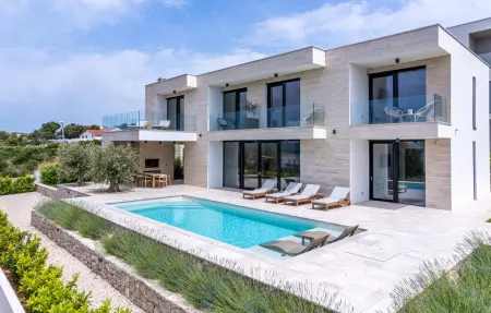 Location maison à Sveti Filip i Jakov