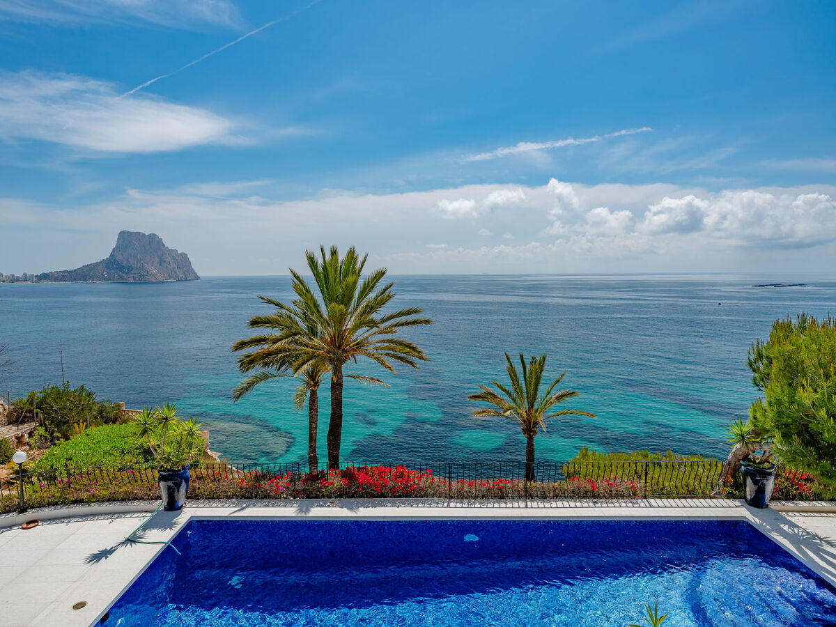 Villa Casela – 400 m², vue mer, à 20 m de la plage, Calpe - Photo 1