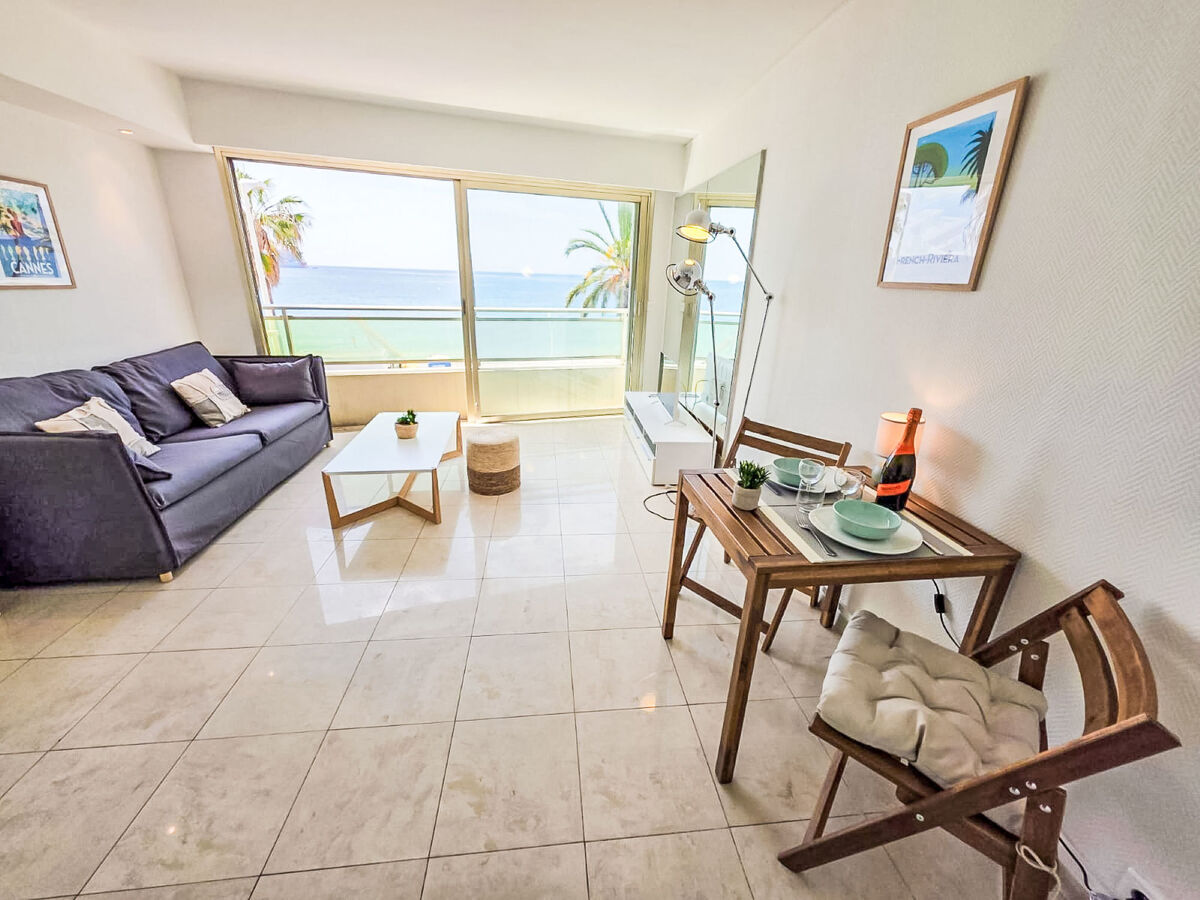Studio rénové 2025 avec vue panoramique mer à Cannes - Photo 4