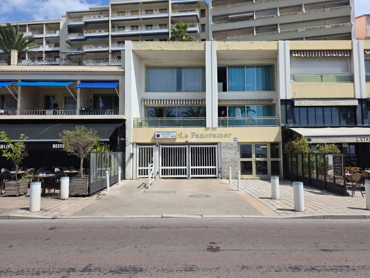 Studio rénové 2025 avec vue panoramique mer à Cannes - Photo 6