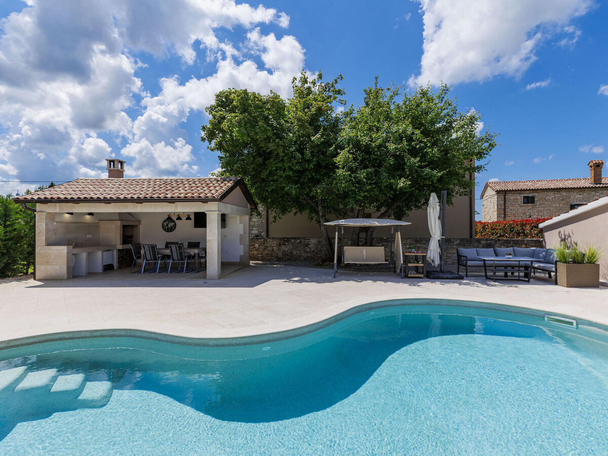 Villa Marijanin vrt, 8 pers., piscine et jardin à Sv. Lovreč - Photo 2