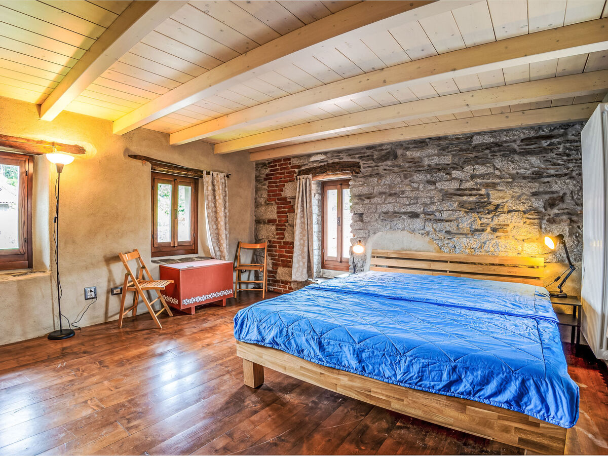 Maison Il Glicine à 250 m du lac de Mergozzo, jardin privatif - Photo 16