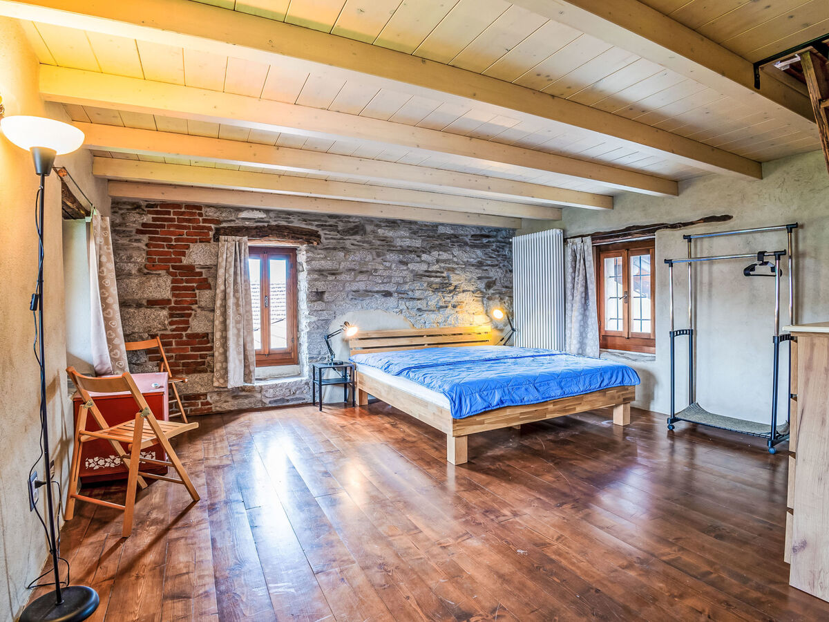 Maison Il Glicine à 250 m du lac de Mergozzo, jardin privatif - Photo 17