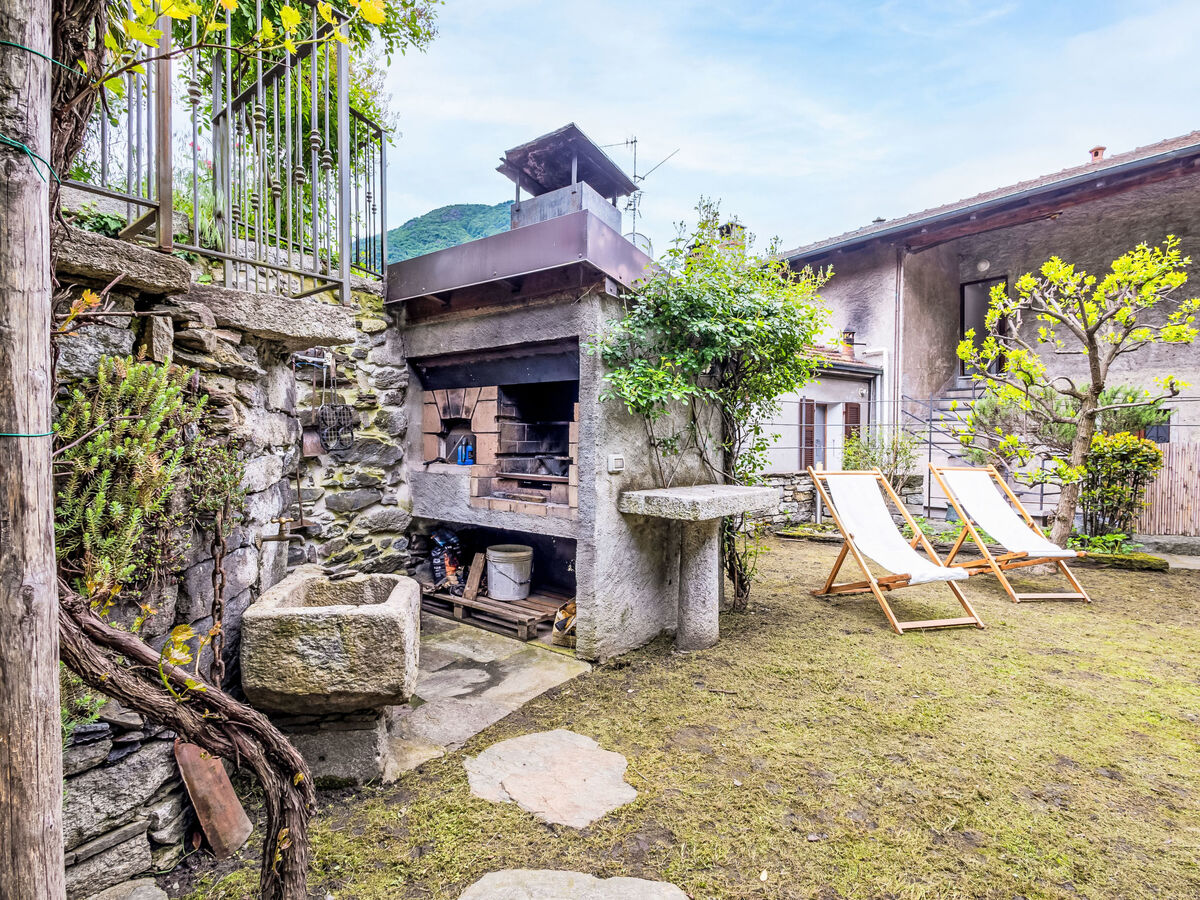 Maison Il Glicine à 250 m du lac de Mergozzo, jardin privatif - Photo 29