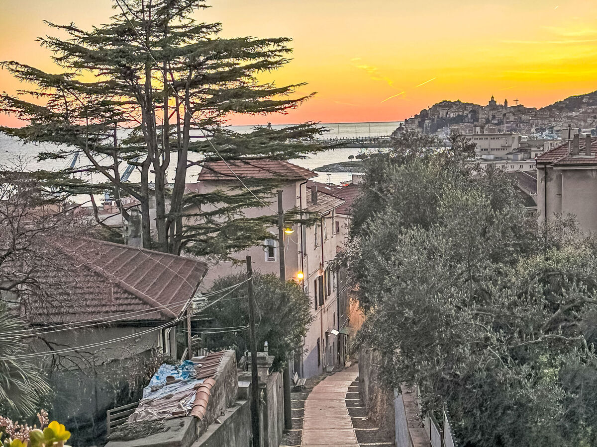 FouFou NEU - Appartement Imperia, vue mer panoramique - Photo 33