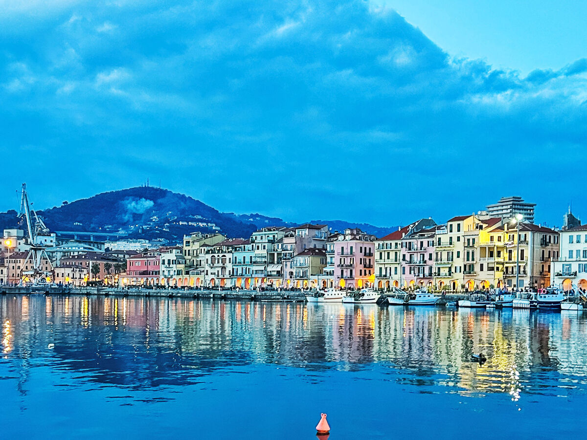 FouFou NEU - Appartement Imperia, vue mer panoramique - Photo 44